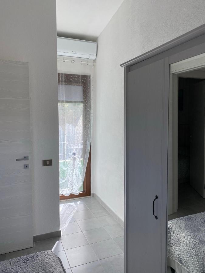 Casa Vacanza Ferrara Iun P5547 Villasimius Exterior foto